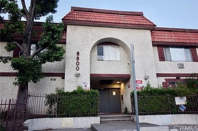 1st image of 8800 Cedros Ave APT 201