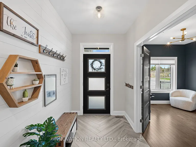601 Meadowridge Cir — Photo 3