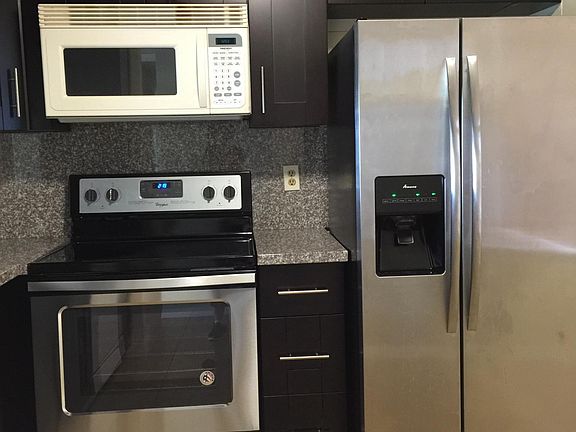 4th image of 2401 NW 89th Dr #8