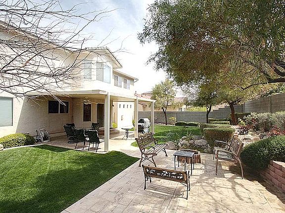 4th image of 293 Parisian Springs Ct