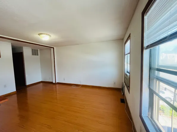 38 Stuyvesant Avenue image 12 of 13