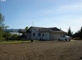 1445 N Side Rd, Sutherlin, OR 97479