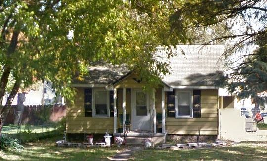 1st image of 165 Oaklawn Ave