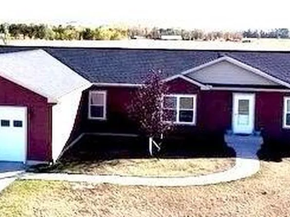 13424 Sarah Jane St NW, Williston, ND 58801
