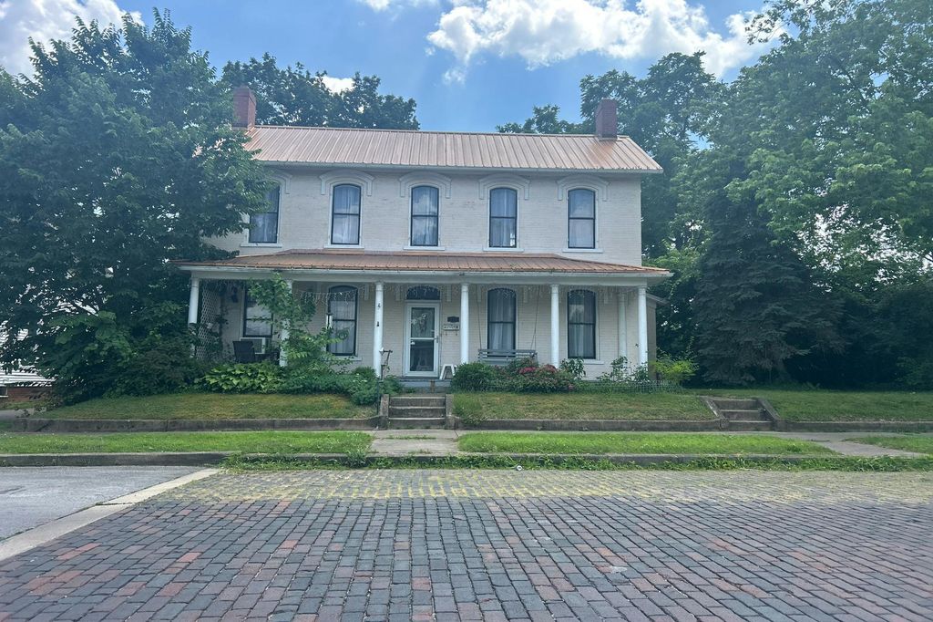 Real estate listing image