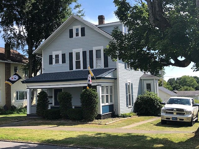 707 Jackson St
