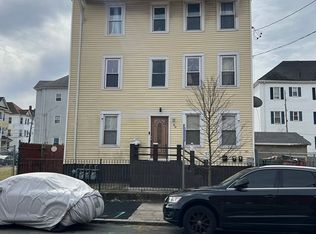 60 Cove St, New Bedford, MA 02744