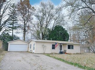 6307 Springdale Blvd, Grand Blanc, MI 48439