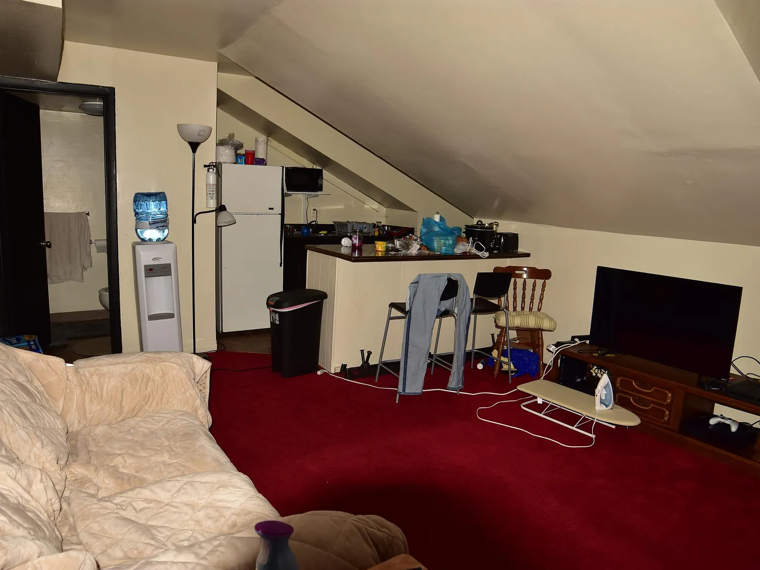 2 bed, 800 sqft, $1,700 — Photo 4