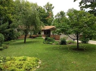 1036 Park Cir, Girard, OH