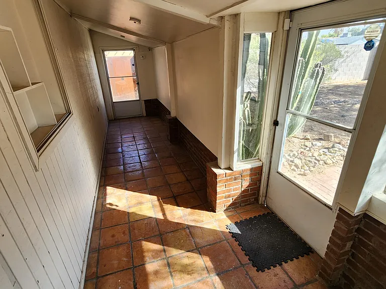 201 E Alice Ave — Photo 23