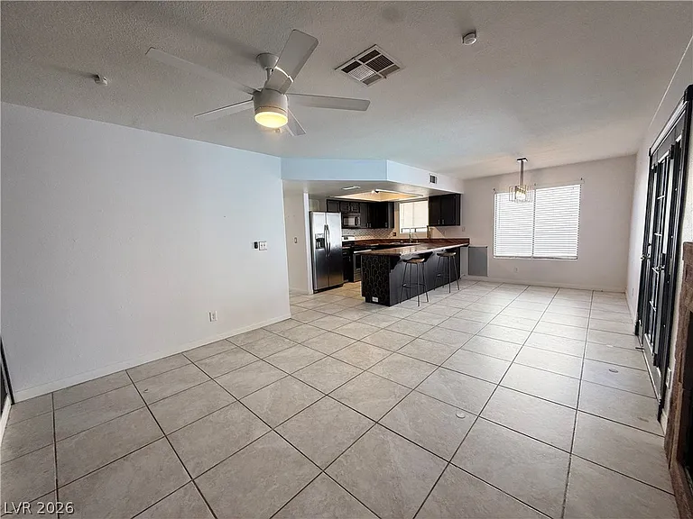 2066 Waverly Cir — Photo 22