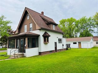 515 W Messenger St, Rice Lake, WI 54868