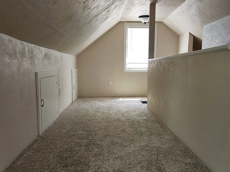 2538 Revere Ave — Photo 12