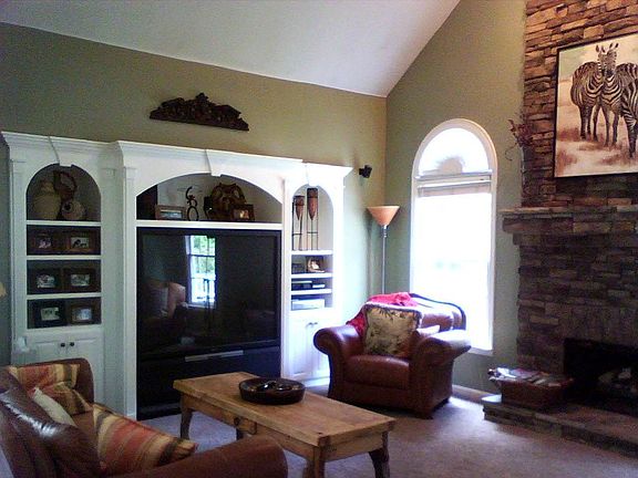 TV/Family Room