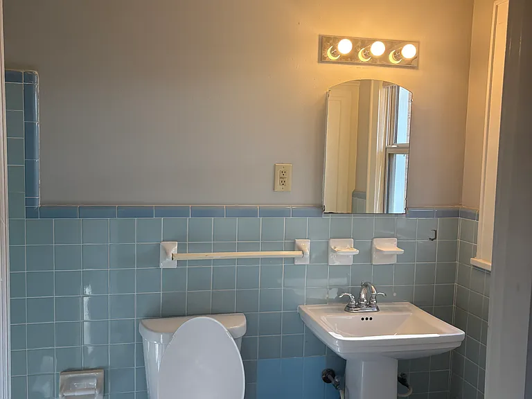 705 Ockley Dr #3 — Photo 12