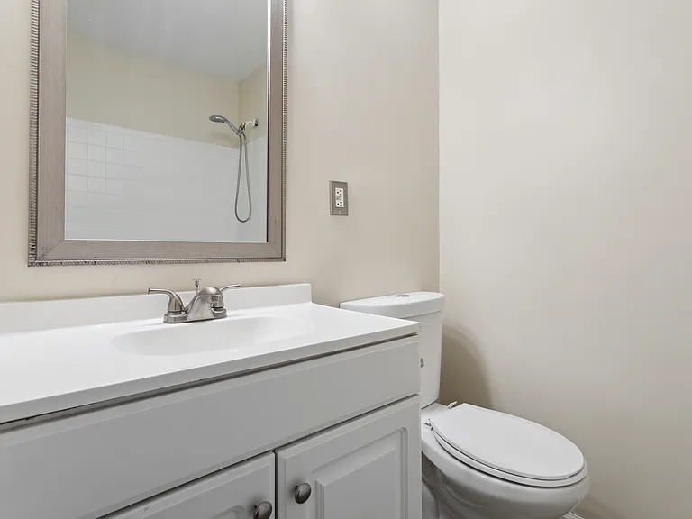803 Chalk Ct — Photo 10