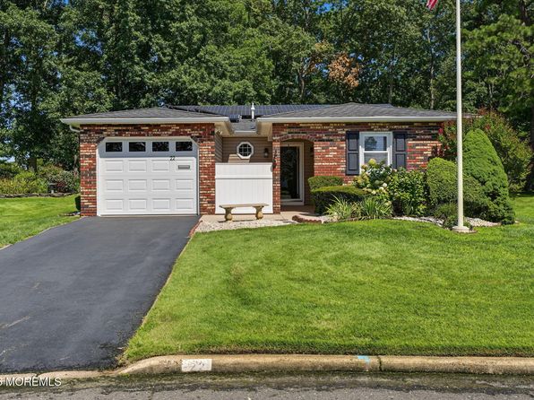 22 Higgins Ct