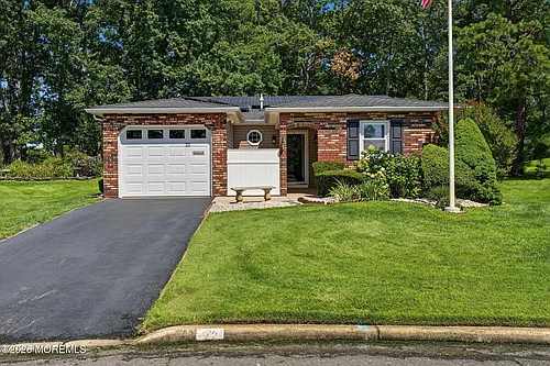 22 Higgins Ct Photo 1