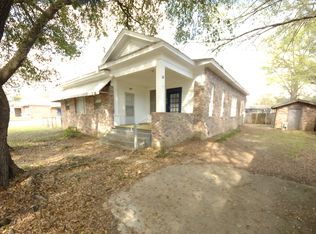 816 Oak Ave, Columbia, MS 39429