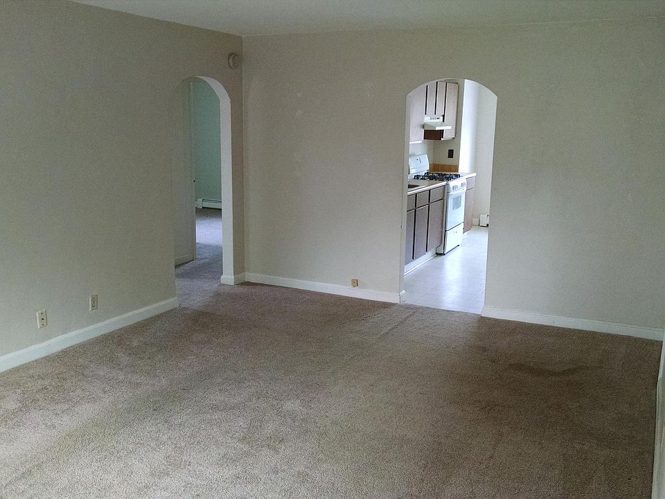 1st image of W162N11651 Park Ave APT 2