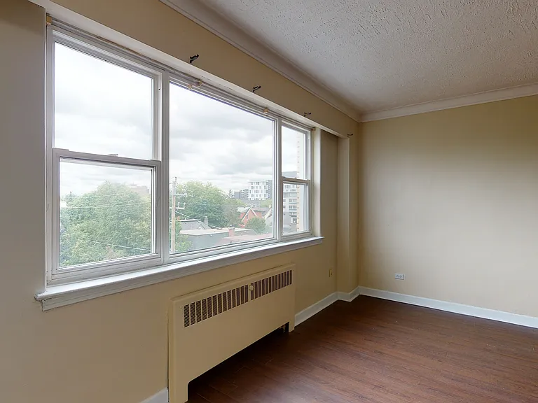 145 Stewart St — Photo 26