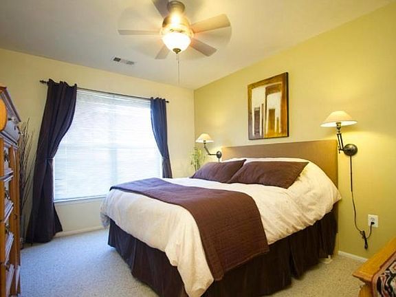 5th image of 3015 Nicosh Cir Unit 2409