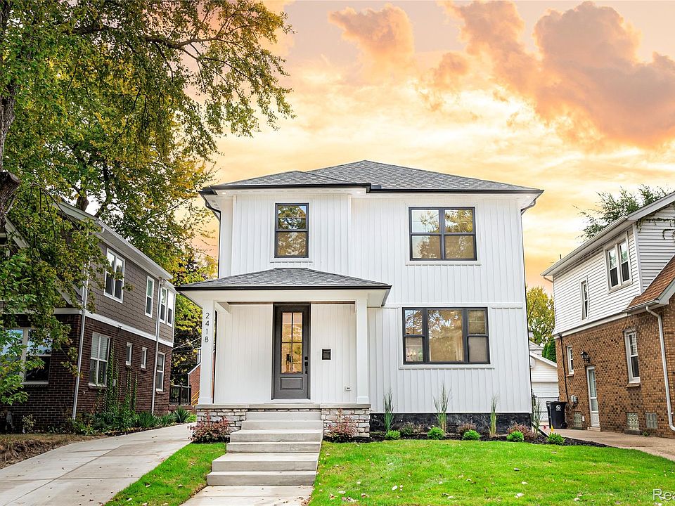 1st image of 2418 Yale Ave