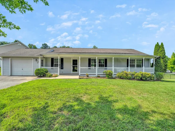 271 Leanor St, Rocky Mount, VA 24151