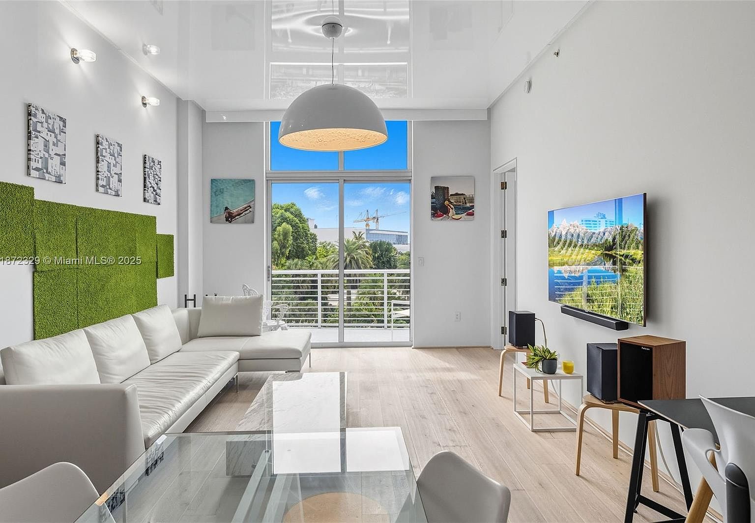 2001 Meridian Ave APT 518