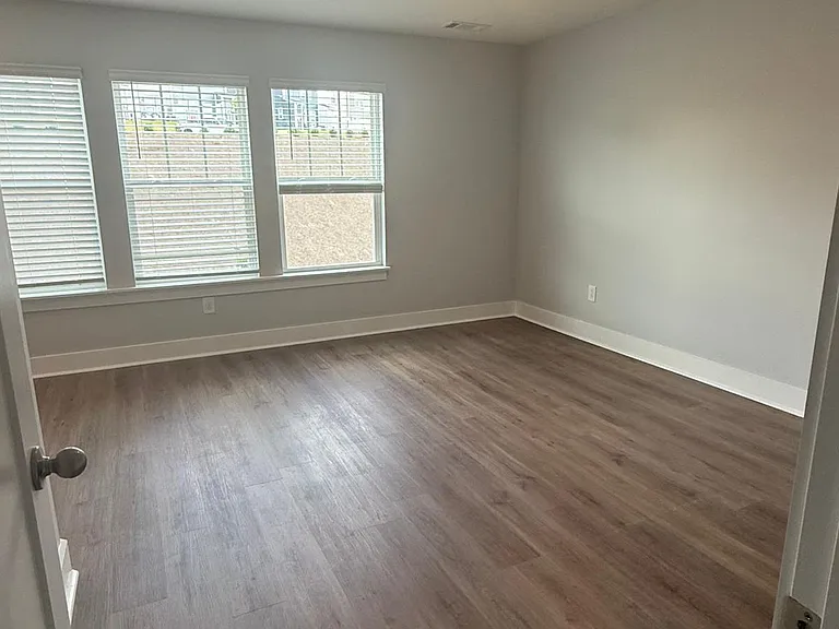 464 Mill Park Way — Photo 5