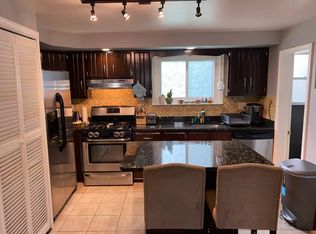 1806 Cliff St, Union City, NJ 07087