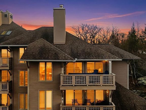 4th image of 3203 N Ridge Ln