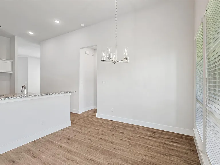 6249 White Creek Dr — Photo 8