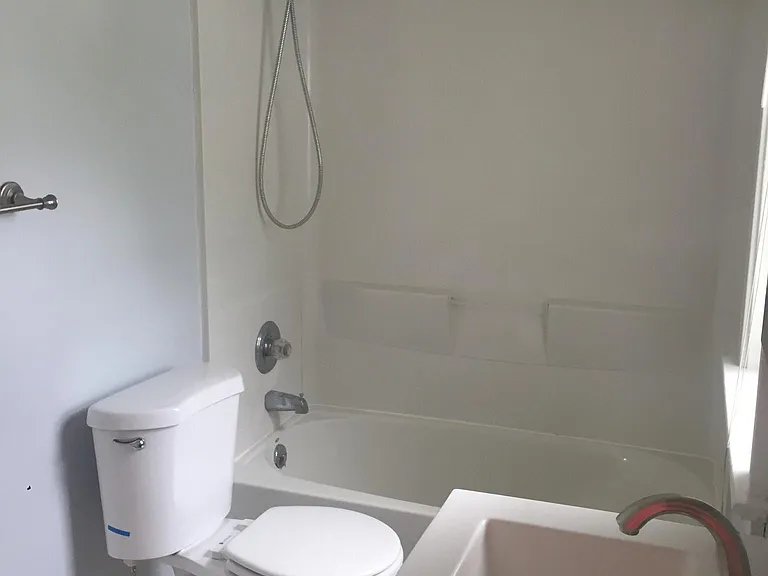 11 Monroe St #1 — Photo 6