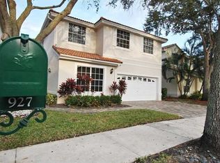 927 Opal Ter, Weston, FL 33326