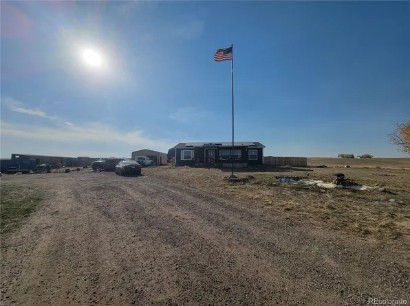 6255 Wolf Creek Road, Strasburg, CO 80136