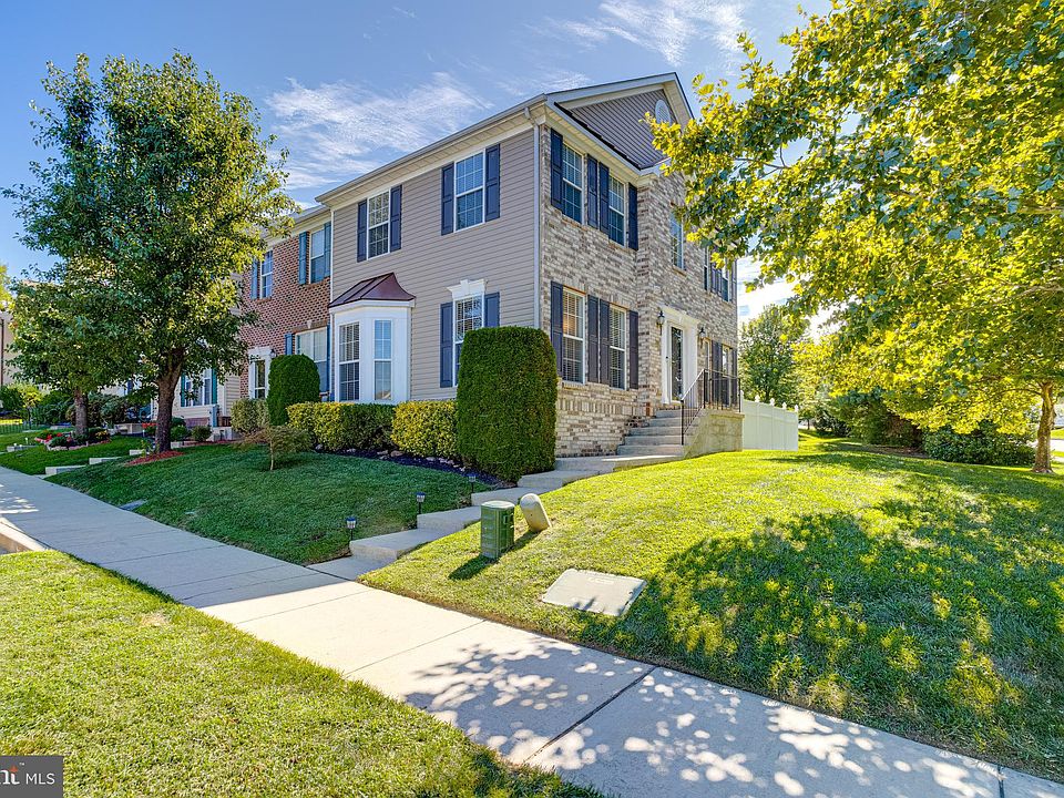 1st image of 201 Mary Jane Ln