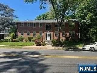 1st image of 26-05 Fair Lawn Ave