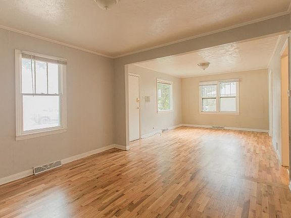 2020 Baseline Living Room