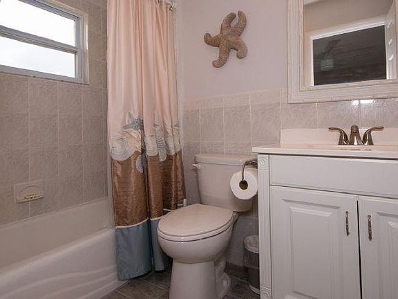 4th image of 73 Avenida Messina APT 12