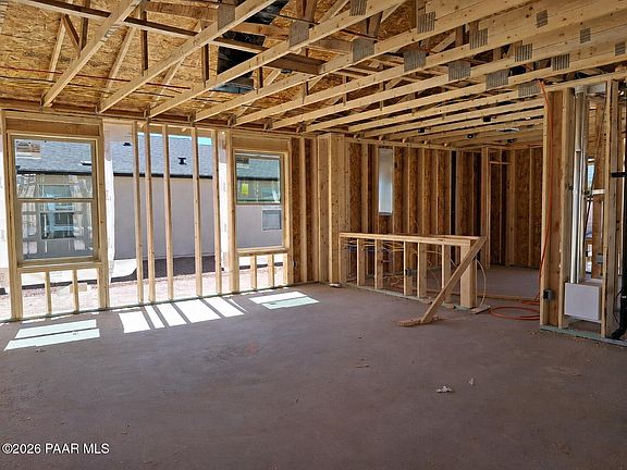 3rd image of 1275 Meta Rd