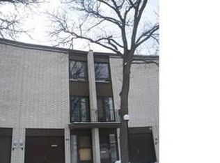 123 McKnight Rd N #K, Saint Paul, MN 55119