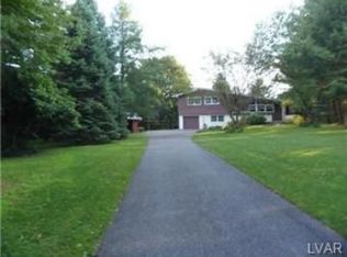 1035 Copella Rd, Bath, PA 18014