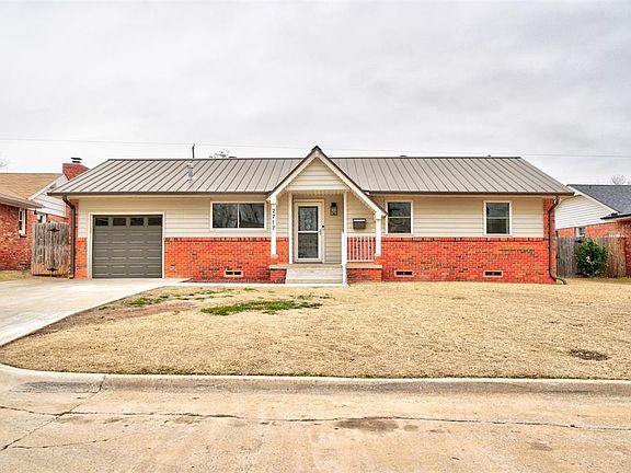 2nd image of 2717 Northampton Pl