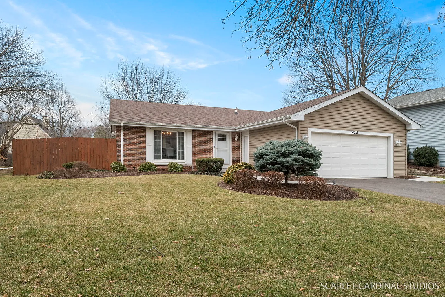 1428 Sunnybrook Dr photo 1