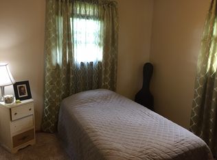 2825 River Rd, Ellwood City, PA 16117
