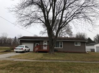 3362 Angel Dr, Saginaw, MI 48601