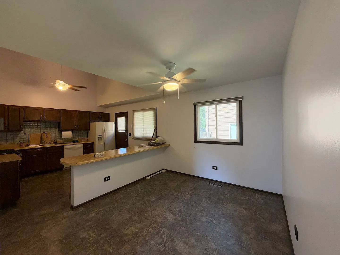 338 Belle Plaine Ave, Gurnee, IL, 60031 — Photo 3