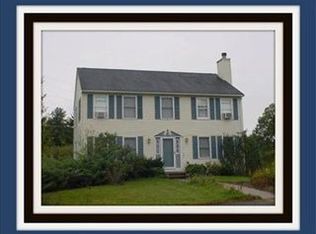 1 Azalea Dr, Medway, MA 02053